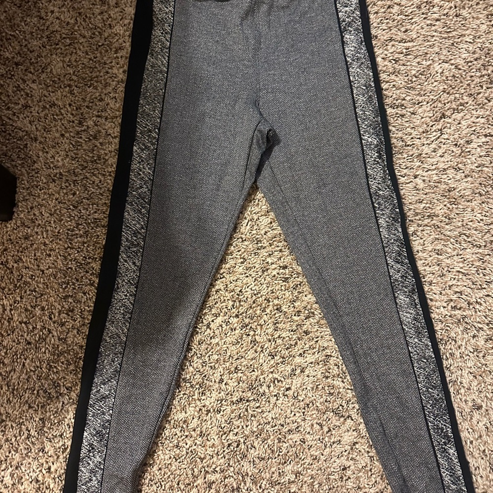 Express Gray and Black Leggings Stretch Fit